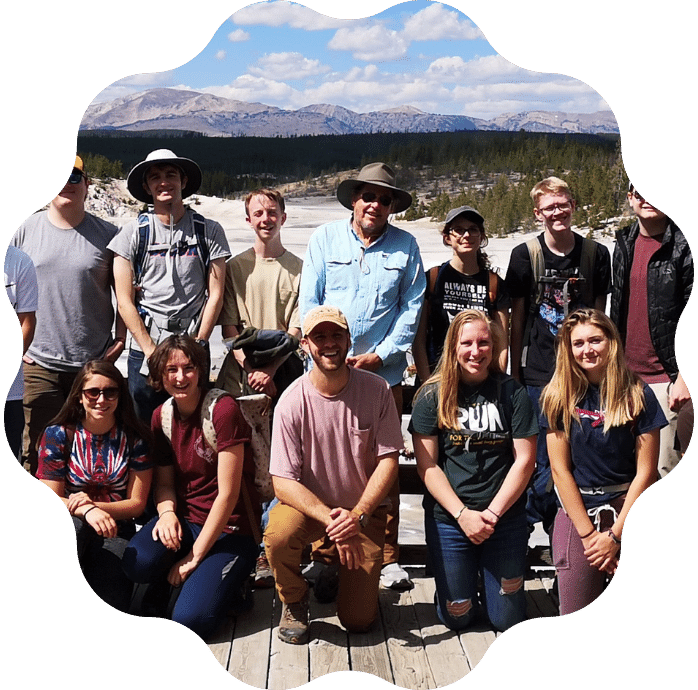 PROF KEN SIMS AND DR SUSAN SWAPP LEADING THE FRESHMAN INTEREST GROUP (FIG) IN YELLOWSTONE 2019